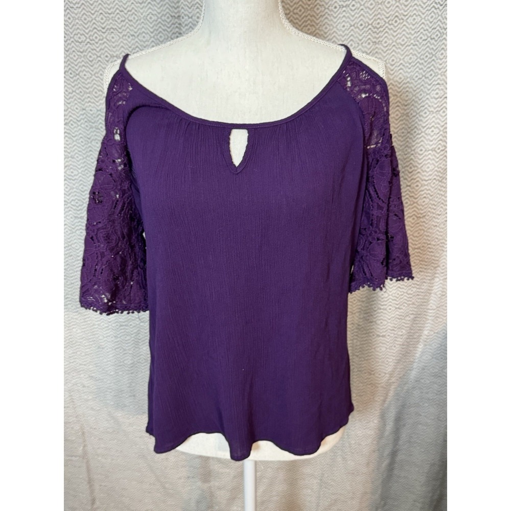 Love J Purple Lace Detail Cold Shoulder Short Sleeve Keyhole Large